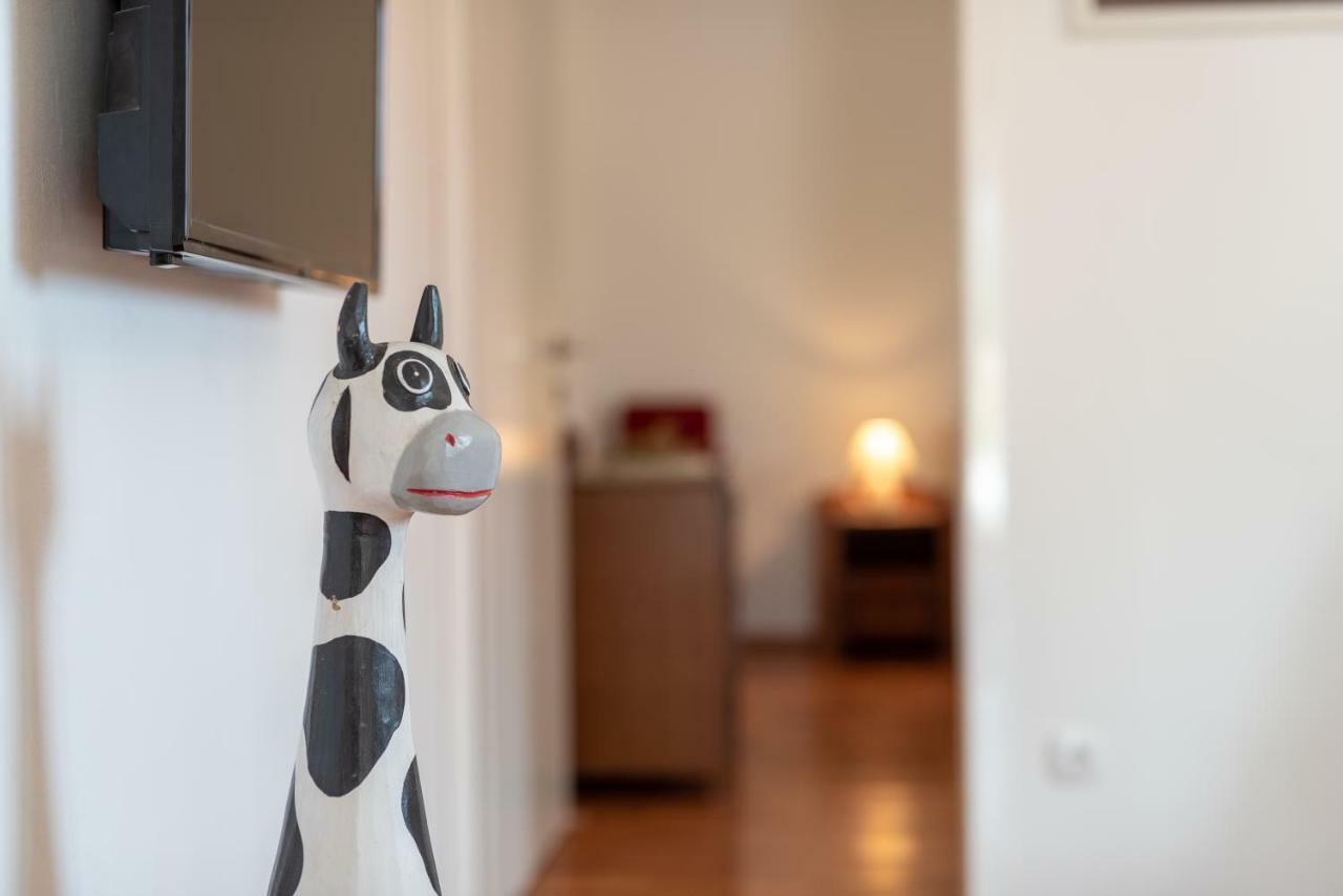 Apartment Dinka Трогир Екстериор снимка